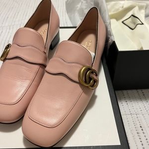 Authentic gucci loafers